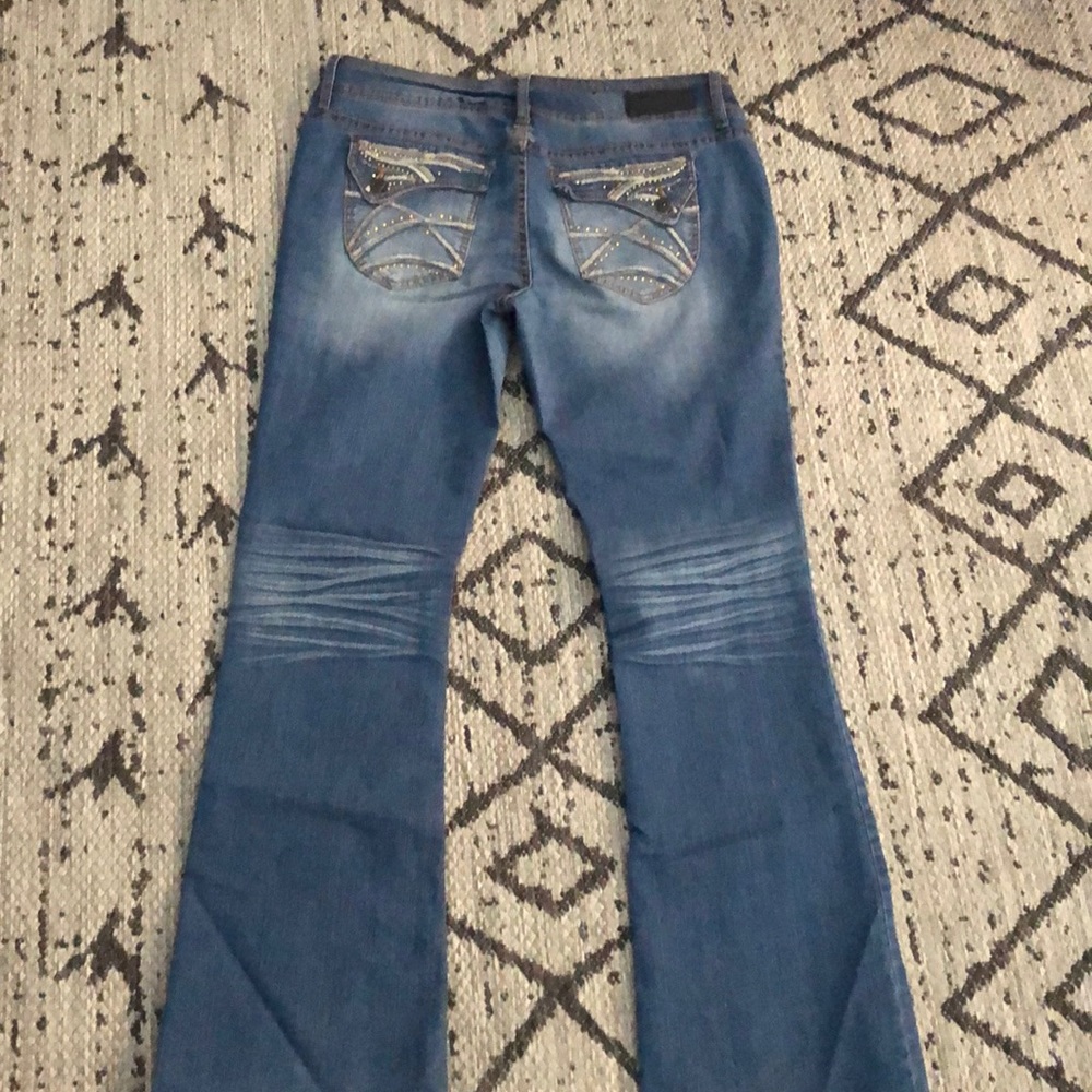 Jeans - Picture 3 of 4